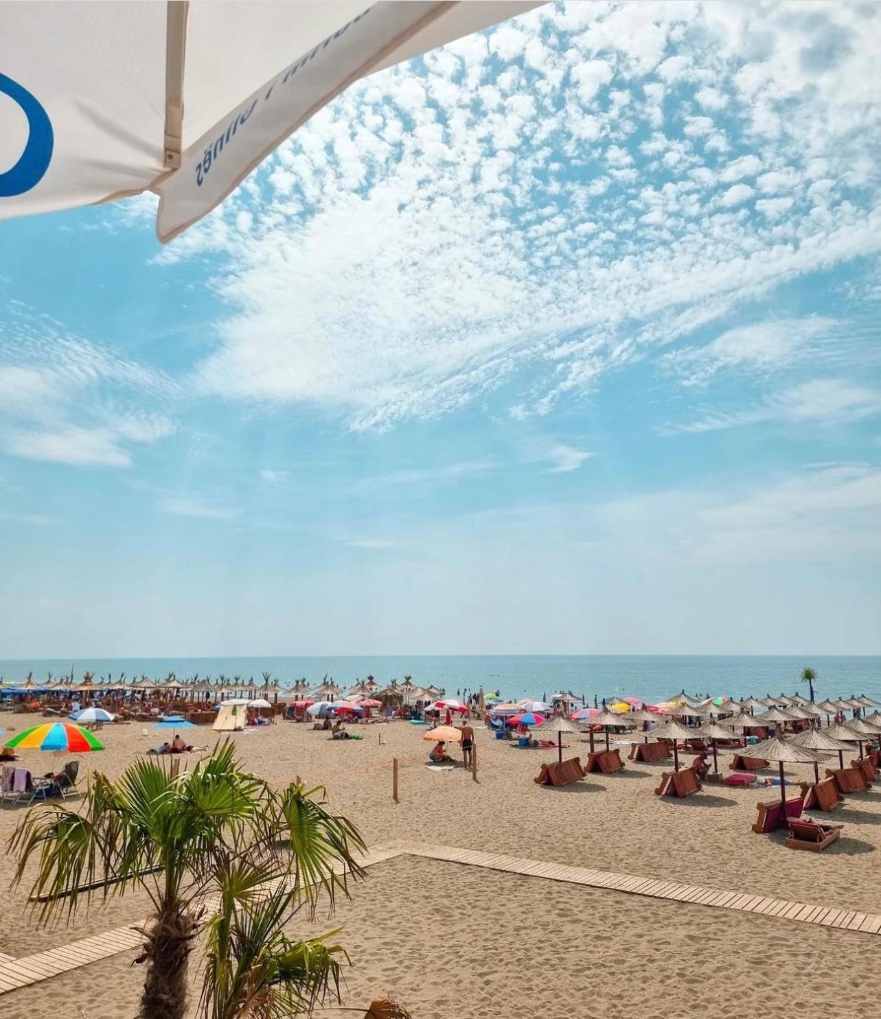 Aparthotel Kamberi & Velipojë