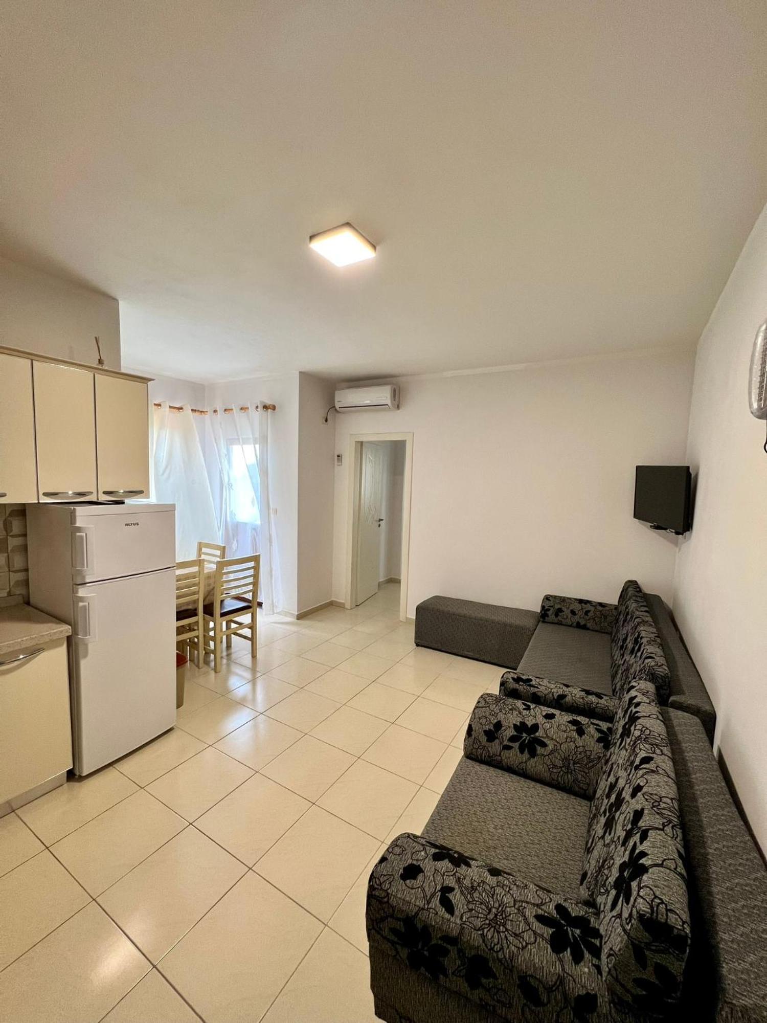 Hotel apartamentowy Kamberi & *